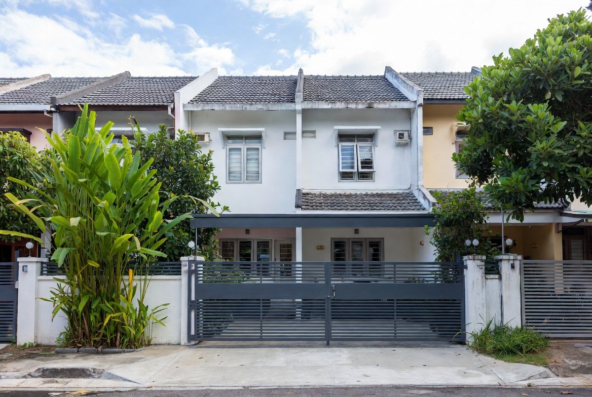 Landed home exterior and gate repaint